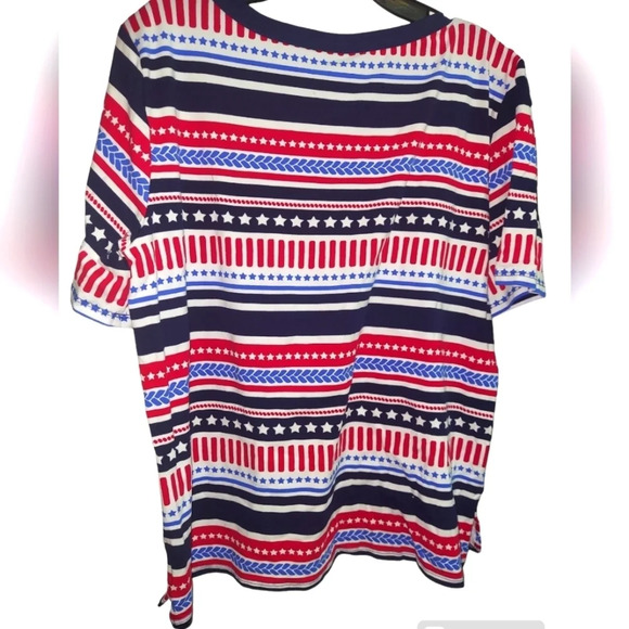 Alfred Dunner Grommet Neckline Stars and Stripes Short Sleeve Tee Tshirt - Picture 2 of 4